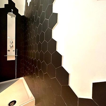 La Little House De Dinant - Esc'Appart Ngoại thất bức ảnh